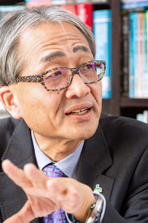 慶應義塾大学医学部教授の伊藤裕氏